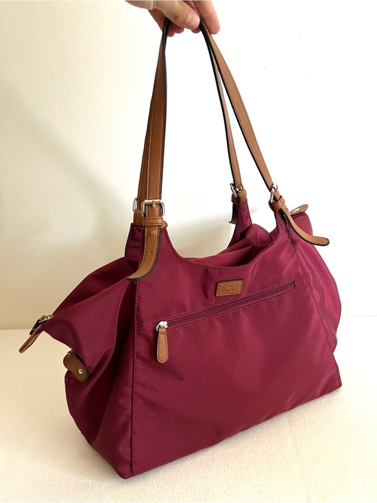 Roots Handbags - Roots 73 Burgundy Large Nylon Tote Bag with Tan Handles R4700
